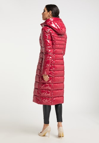 Cappotto invernale di faina in rosso