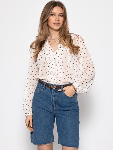 SASSYCLASSY Blouse in White