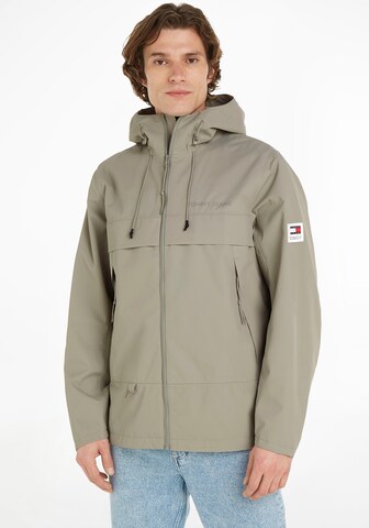 Tommy Jeans Plus Between-Season Jacket 'Tech Chicago' in Green: front