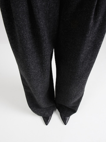MSCH COPENHAGEN Wide leg Pleat-Front Pants 'Gracen' in Grey
