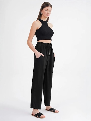 Wide leg Pantaloni di MixRay in nero