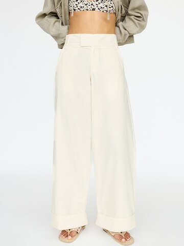 Pull&Bear Wide Leg Bukser i hvid: forside