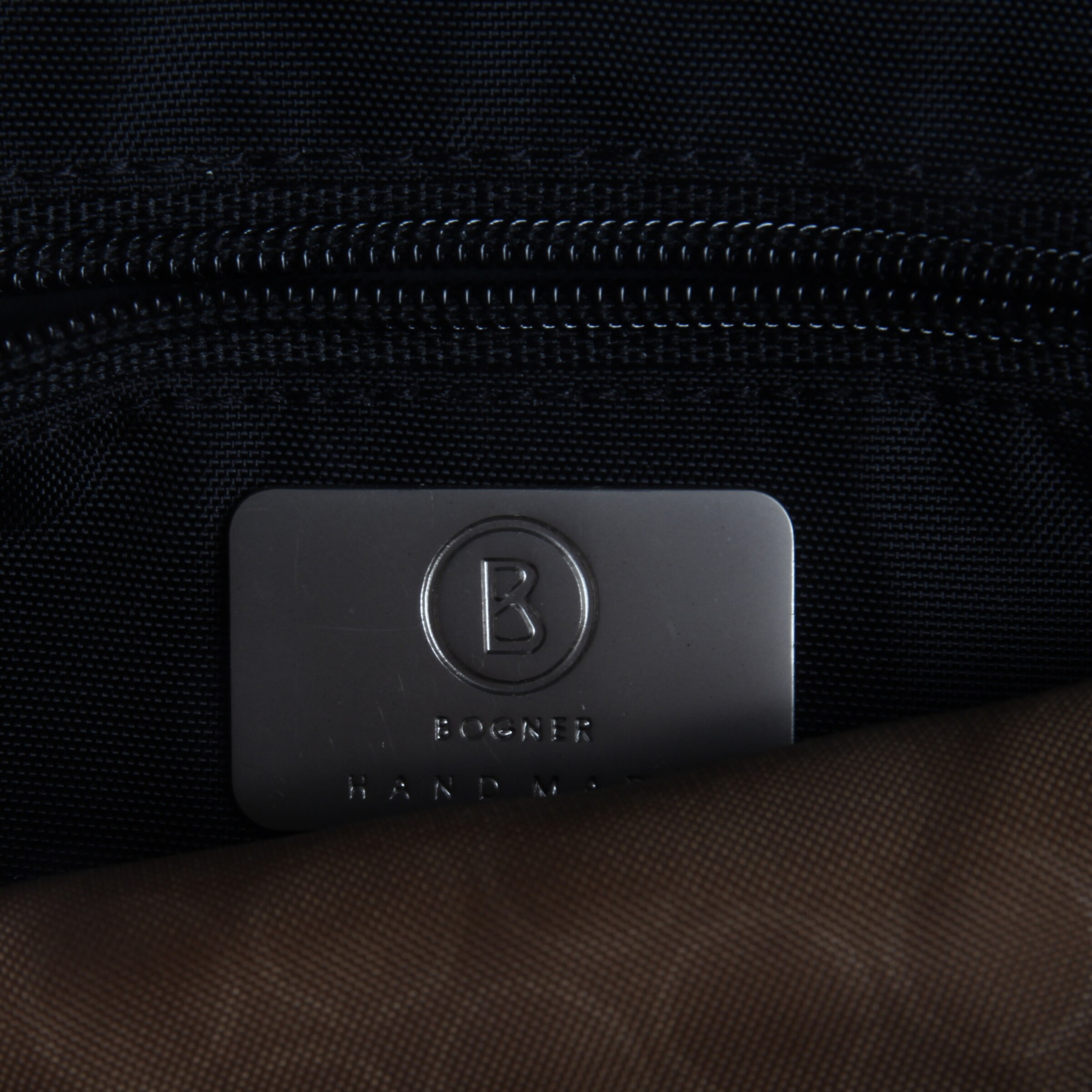 BOGNER Schultertasche / Umhängetasche One Size in Schwarz