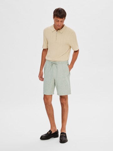 SELECTED HOMME Loosefit Shorts 'SILAS' in Grün