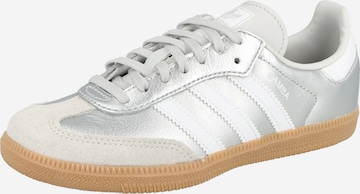 ADIDAS ORIGINALS Tennarit 'SAMBA' värissä hopea: etupuoli