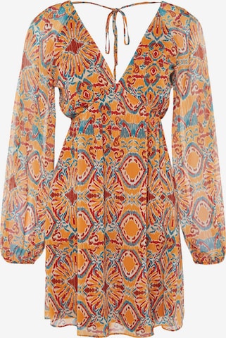 Trendyol Mekko värissä oranssi: etupuoli