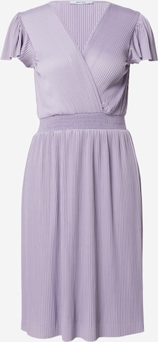 Robe 'Lana' ABOUT YOU en violet : devant