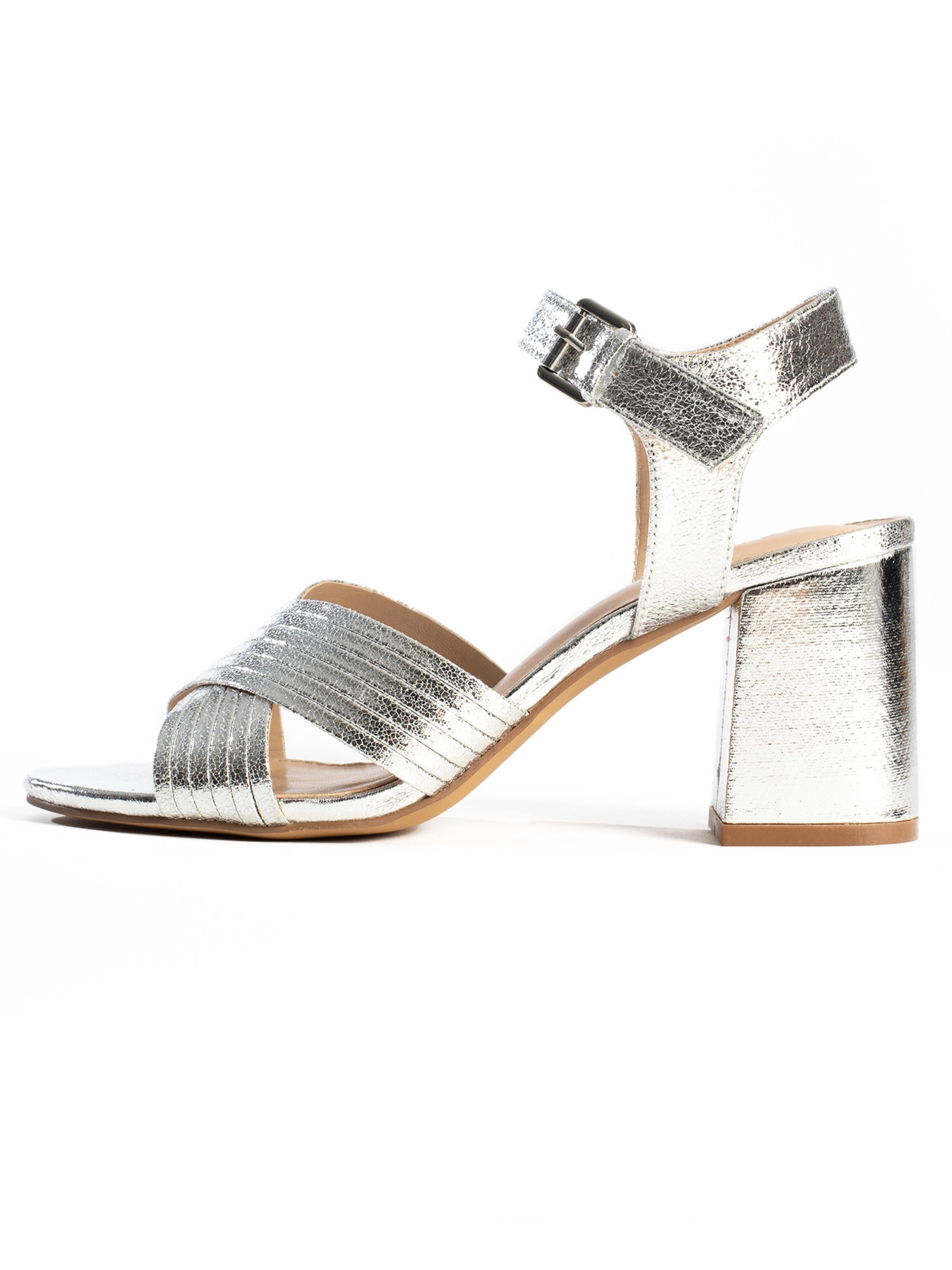 Celena Sandále 'Corrdelia' - Strieborná: predná strana