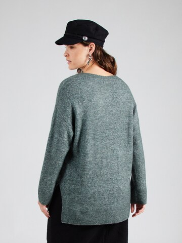 Pull-over 'VMCFiluca' Vero Moda Curve en vert