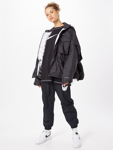 Nike Sportswear Jacke in Schwarz