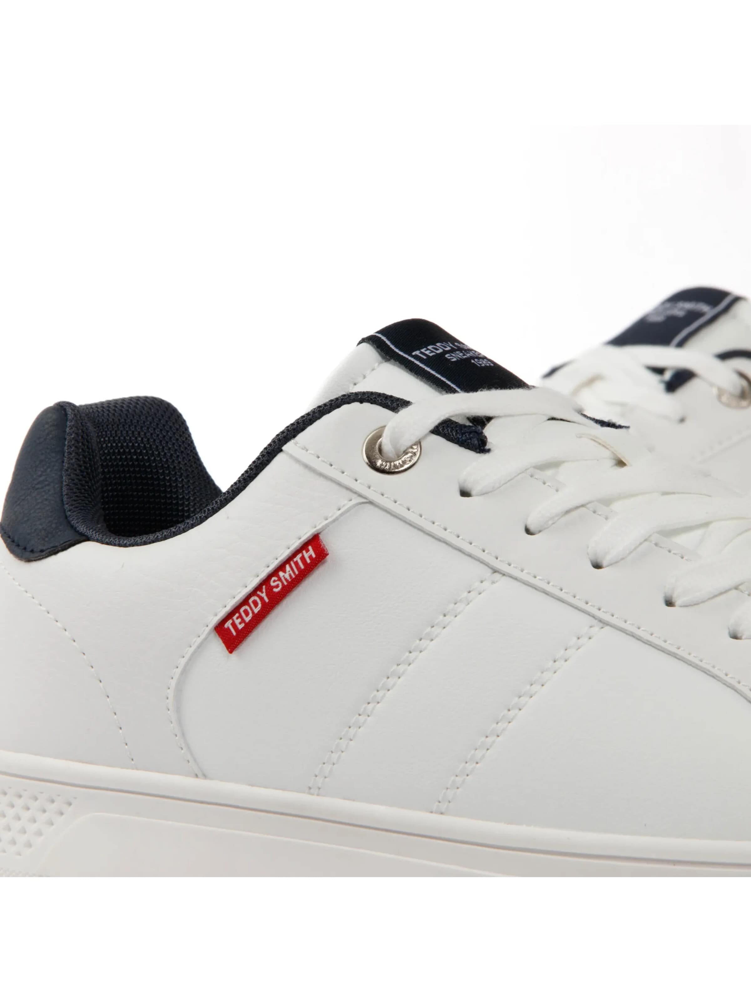 Teddy Smith Veterschoen 'Essential' in Wit