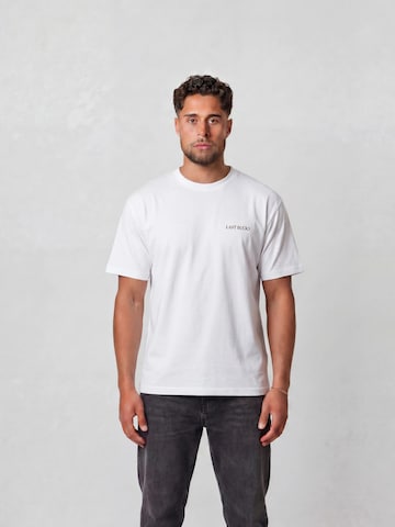 T-Shirt 'Last Bucks | Zero Balance Tee' Last Bucks en rouge