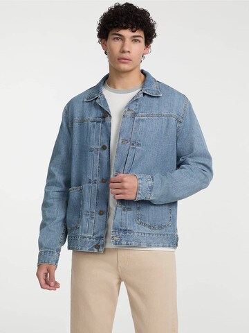 GUESS Between-Season Jacket in Blue