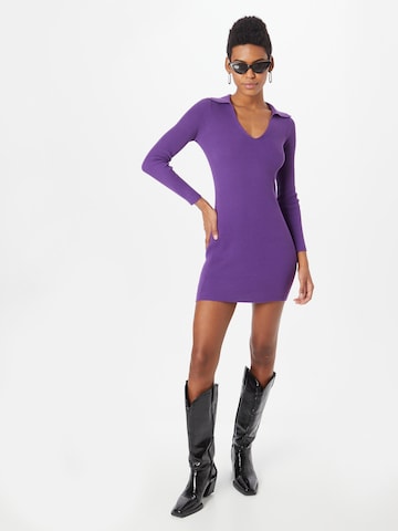 GLAMOROUS Úpletové šaty – fialová