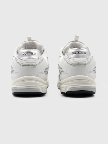 Dutch'D Tenisky 'Arena (Size runs small, order one size up)' – bílá