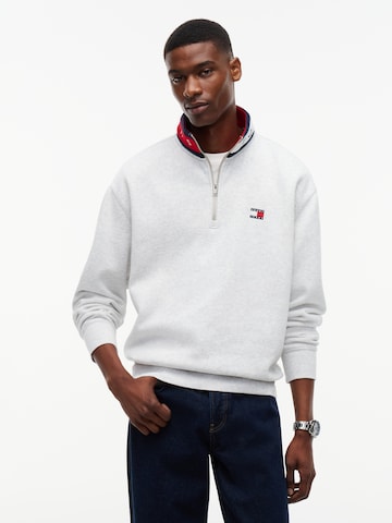 Tommy Jeans Sweatshirt in Grau: Vorderseite