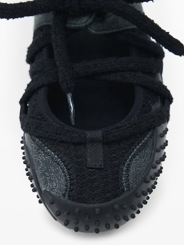 Desigual - Zapatillas deportivas bajas en negro