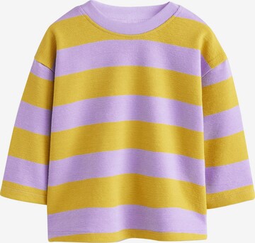 Next Shirt in Lila: Vorderseite