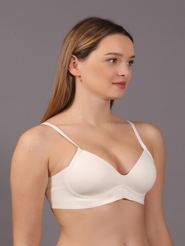 C&City Triangel BH in Beige