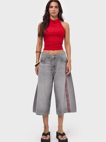 IT'S BASIC Baggy Jeans 'BERMUDA DENIM SHORT' in Grey: front