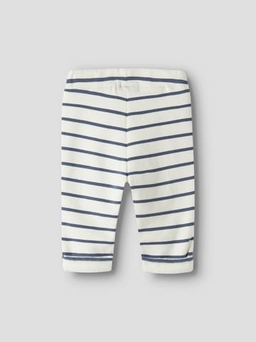 Regular Pantaloni de la NAME IT pe alb