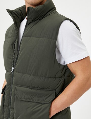 Koton Bodywarmer 'ANORAK' in Groen