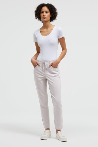 Soccx Regular Jeans in Beige