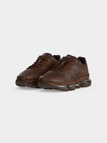 new balance Låg sneaker '2000' i brun
