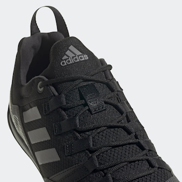 ADIDAS TERREX Lave sko 'Swift Solo Approach' i svart