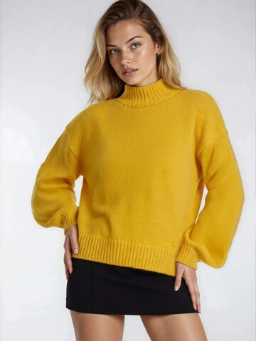 Pullover di MixRay in giallo