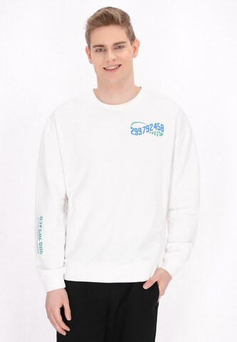 Mo ATHLSR Sweatshirt 'Back To School' in White: front