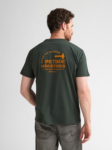 Tricou de la Petrol Industries pe verde: față