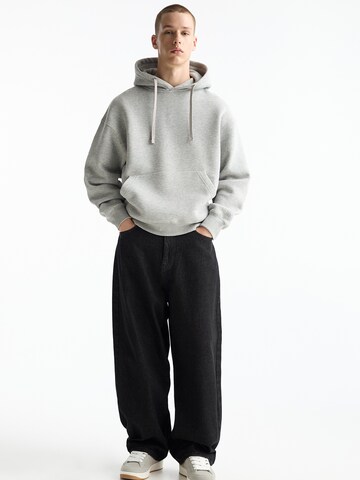 Pull&Bear Sweatshirt in Grau