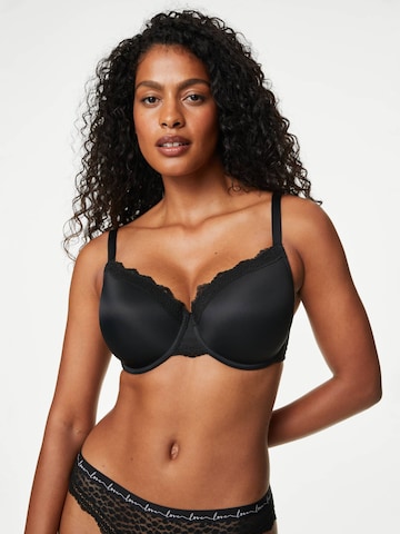 Reggiseno di Marks & Spencer in beige: frontale