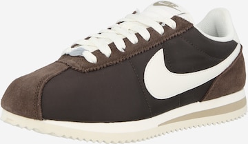 Nike Sportswear Trampki niskie 'CORTEZ' w kolorze brązowy: przód