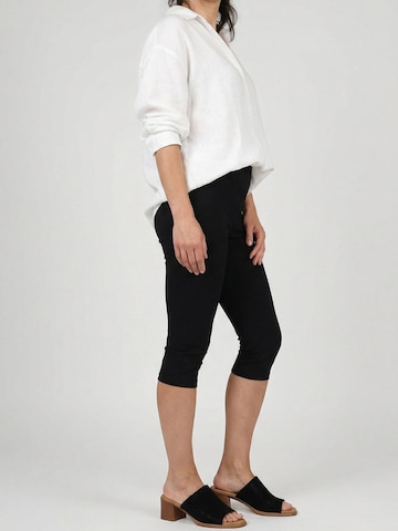 VENEZIA Mules in Black: front