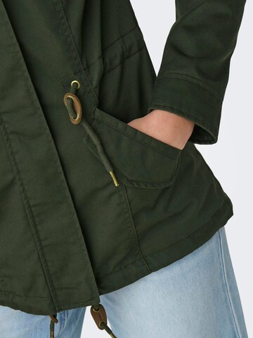 Parka mi-saison 'LORCA' ONLY en vert