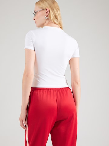 T-shirt GUESS JEANS en blanc