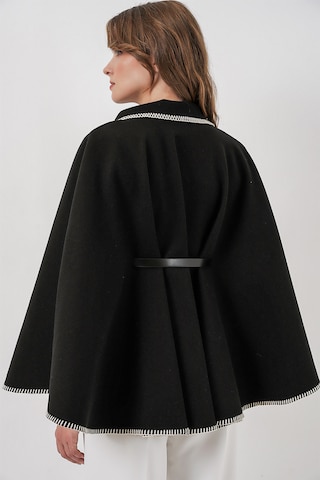 Mantellina di Bigdart in nero