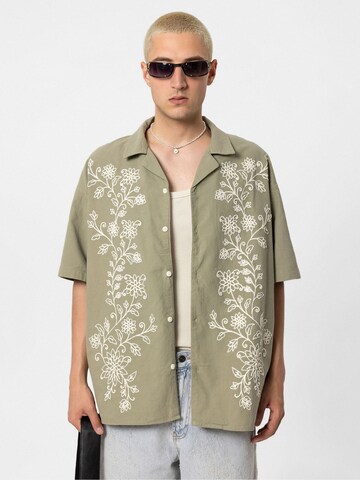 Camicia 'San Benito' di VAMOS CLO in verde: frontale
