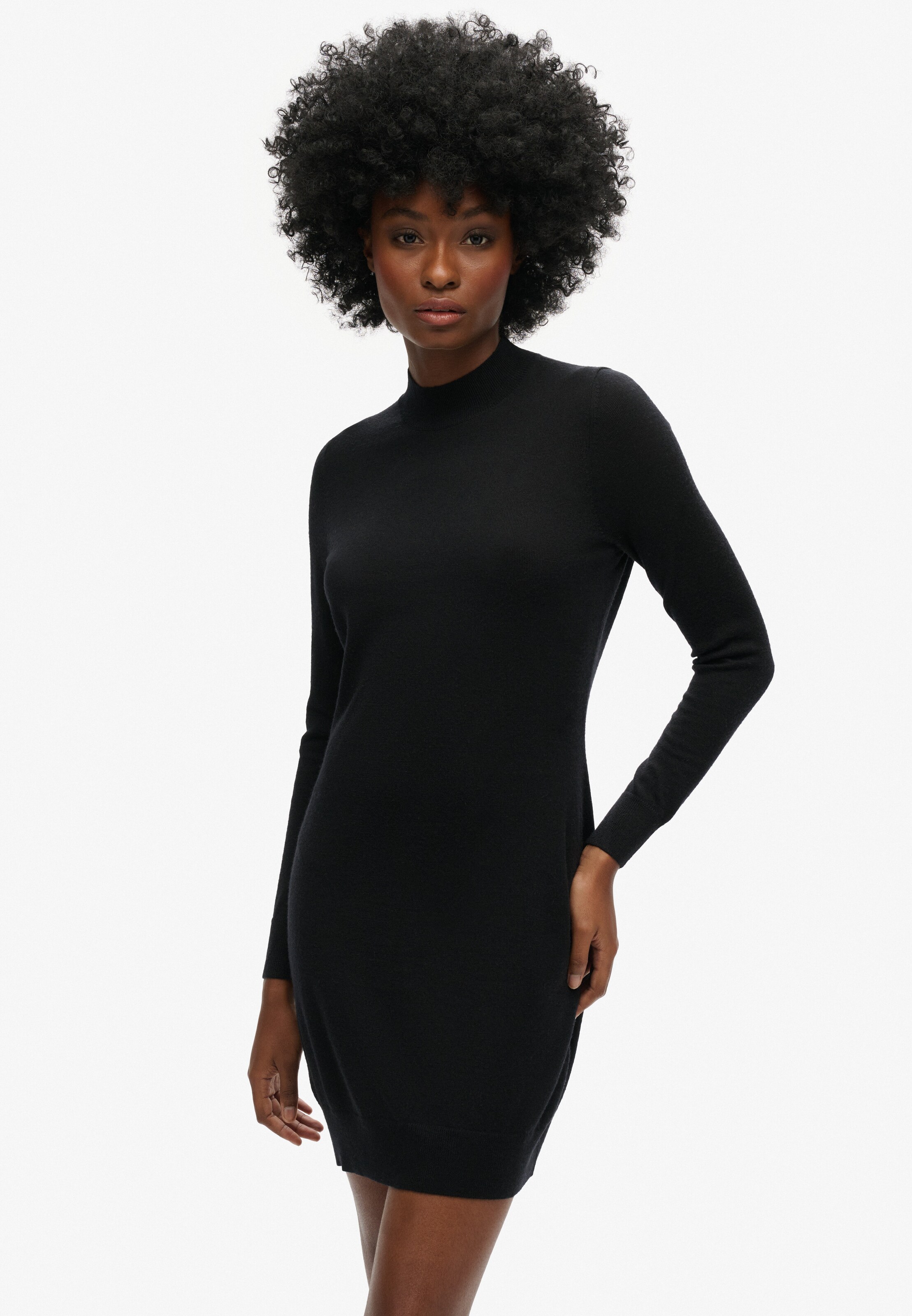 Superdry Gebreide jurk in Zwart: voorkant