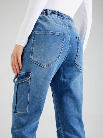 Effilé Jeans cargo 'KELDA' ONLY en bleu