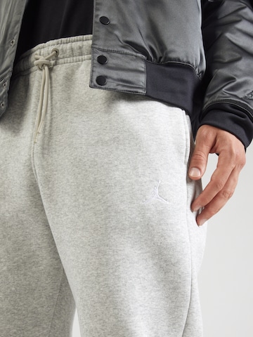 Jordan Конический (Tapered) Штаны 'Brooklyn' в Серый