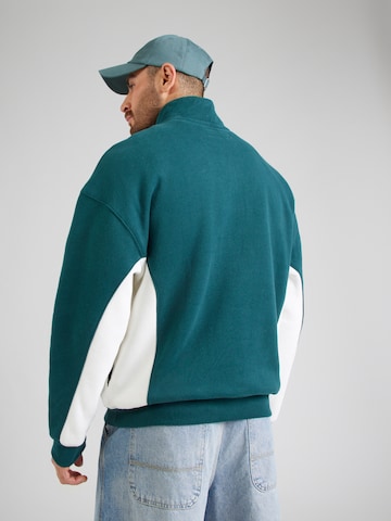 HOLLISTER Μπλούζα φούτερ σε πράσινο