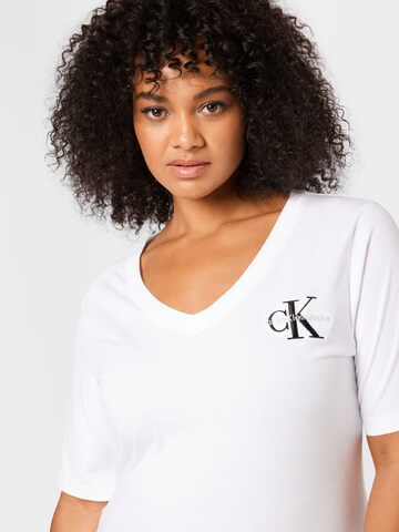 Calvin Klein Jeans Curve T-Shirt in Weiß