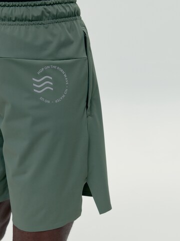 Born Living Yoga Regular Sports trousers ' Orinoco ' in Green