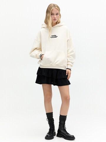 Sweat-shirt Pull&Bear en beige
