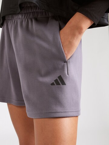 Loosefit Pantaloni sportivi di ADIDAS SPORTSWEAR in grigio