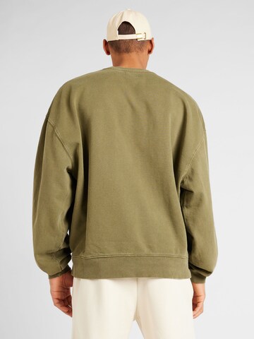 TOPMAN Sweatshirt in Green