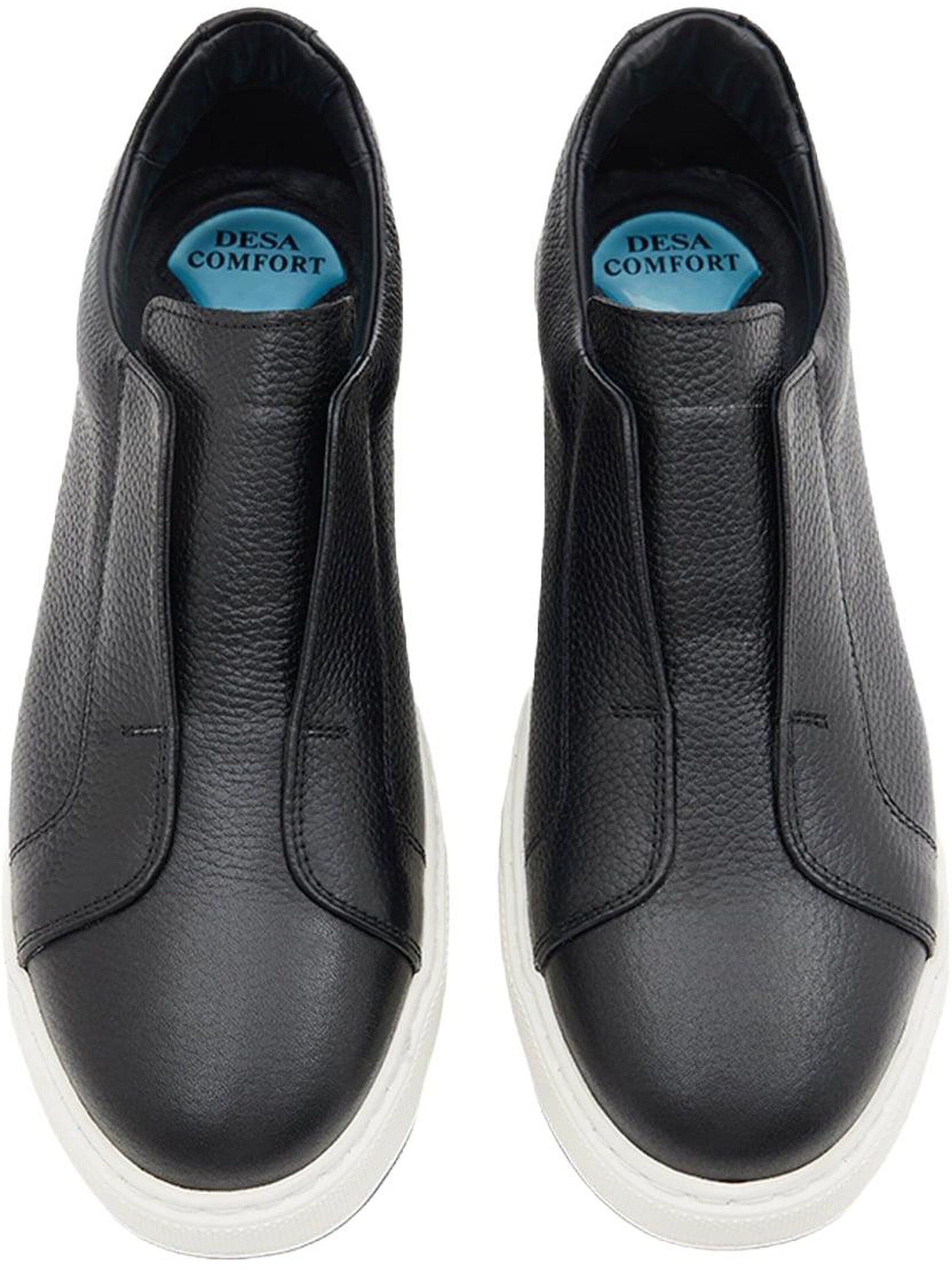 Desa Slipper‌ in Schwarz